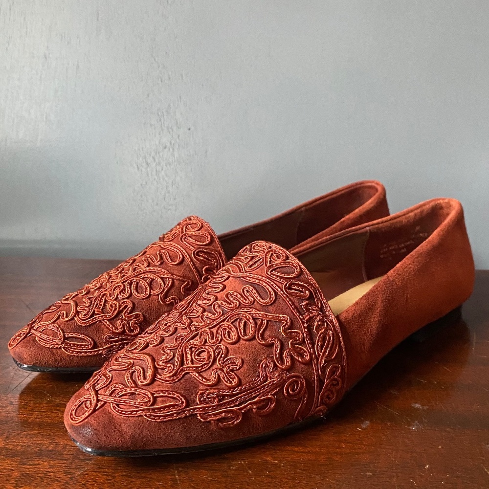 Vintage MOOTIES TOOTSIES brown embroidered slides women's size 7 shoes retro